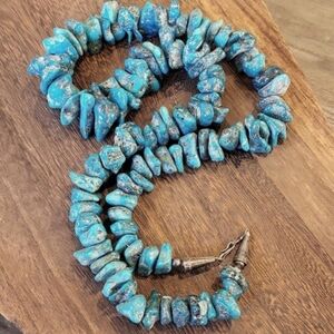 Vintage Natural Turquoise Stone Beaded Necklace